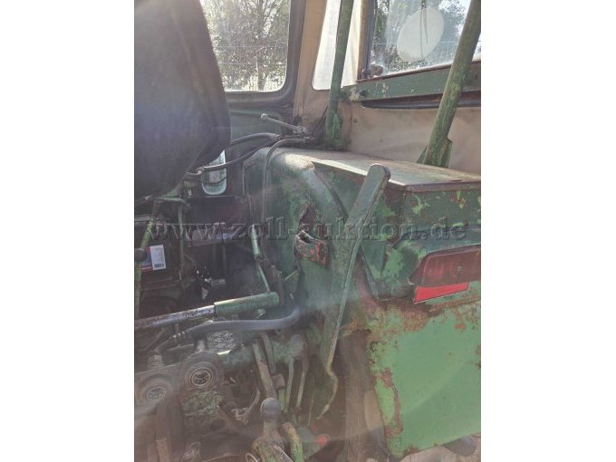 1 Fendt Geräteträger F 231 GTS als Bastlerfahrzeug – foto 7 – kavel bij Zoll-Auktion, Bad Salzuflen