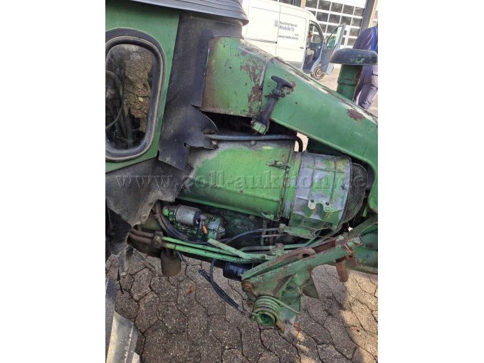 1 Fendt Geräteträger F 231 GTS als Bastlerfahrzeug – foto 4 – kavel bij Zoll-Auktion, Bad Salzuflen
