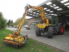 Gesamtansicht Front links