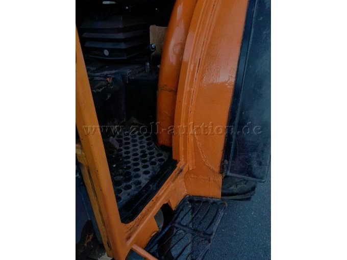 1 Fendt Zugmaschine / Ackerschlepper 280 P mit 1 Stück Räumschild – foto 10 – kavel bij Zoll-Auktion, Schwandorf