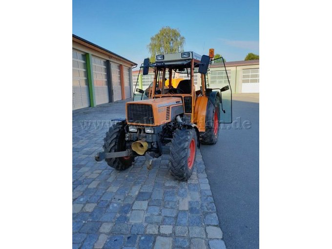1 Fendt Zugmaschine / Ackerschlepper 280 P mit 1 Stück Räumschild – foto 3 – kavel bij Zoll-Auktion, Schwandorf