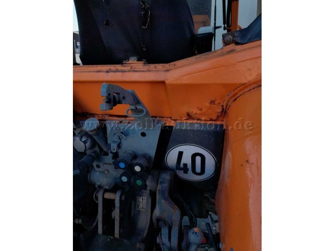 1 Fendt Zugmaschine / Ackerschlepper 280 P mit 1 Stück Räumschild – foto 8 – kavel bij Zoll-Auktion, Schwandorf