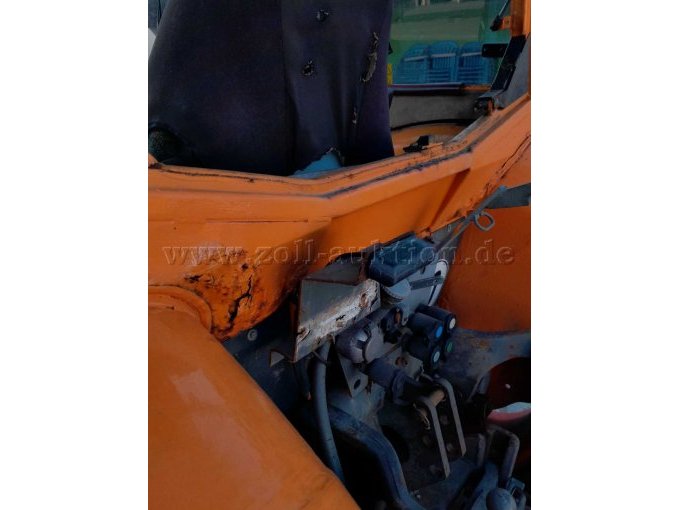 1 Fendt Zugmaschine / Ackerschlepper 280 P mit 1 Stück Räumschild – foto 12 – kavel bij Zoll-Auktion, Schwandorf