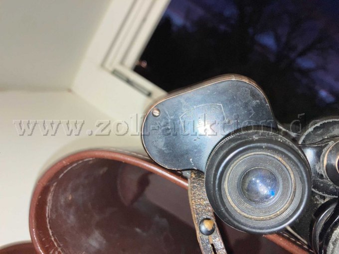 Nahaufnahme Herstellersiegel