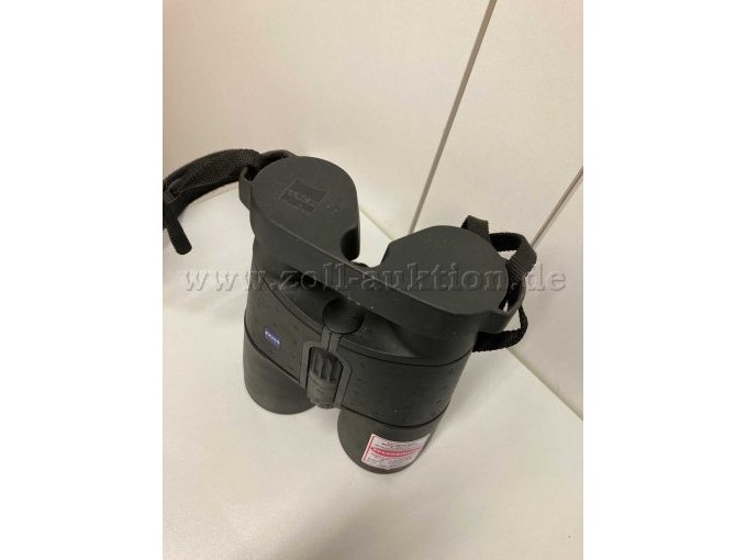 ZEISS Victory 12x56B T*P* premium
Fernglas binoculars Germany