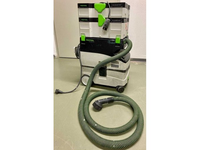 beide Geräte übereinander von rechts