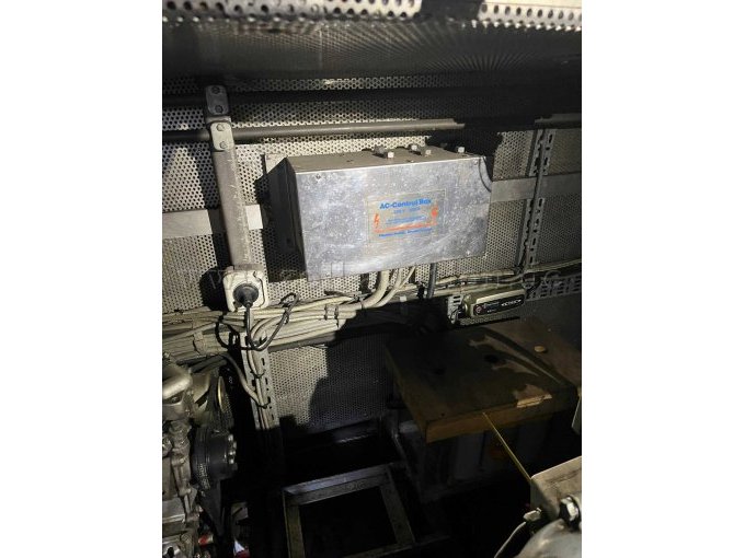 AC-Control Box