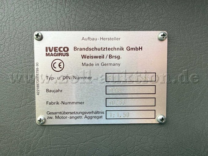1 reddingsvoertuig RW 2 Iveco EuroFire 4x4 – slechts 20.375 km – foto 19 – kavel bij Zoll-Auktion, Kastl