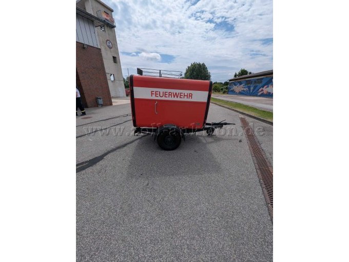 Schlauchtransportanhänger
Ansicht Rechts