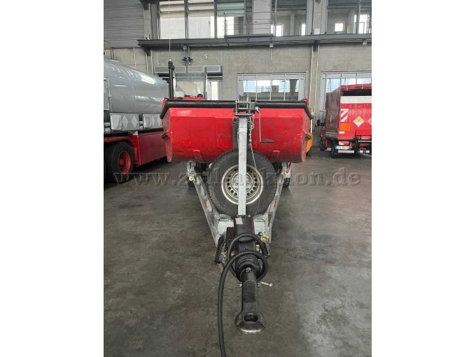 Bild Anhänger von vorne