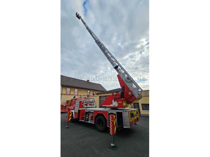 Seitenansicht ausgefahren