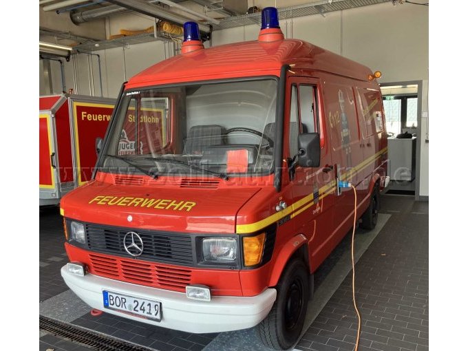Fahrzeugfront 02