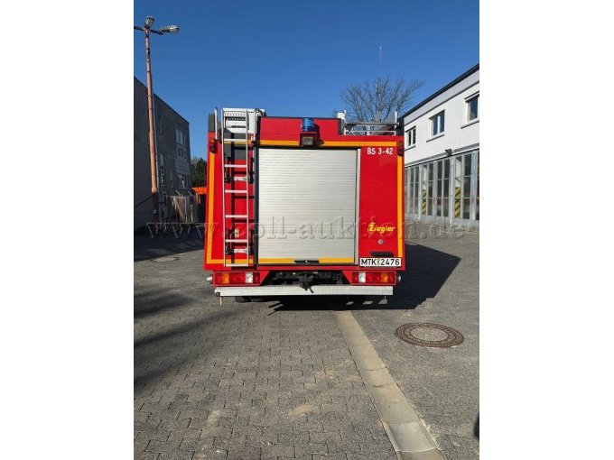 Heckansicht geschlossen