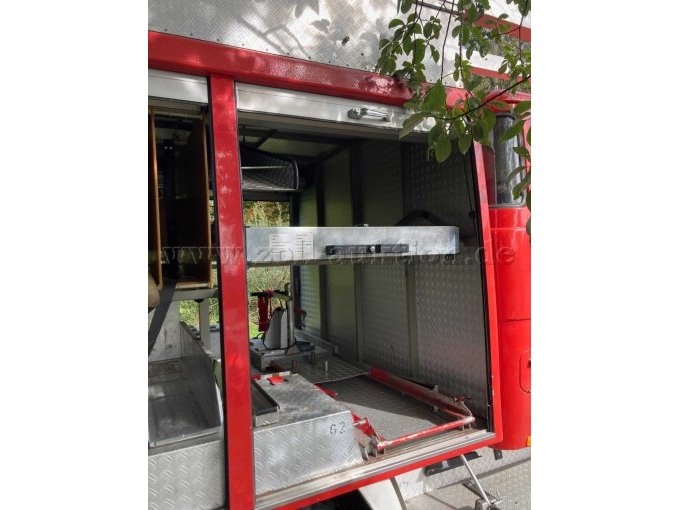 Seitenansicht ohne Beladung