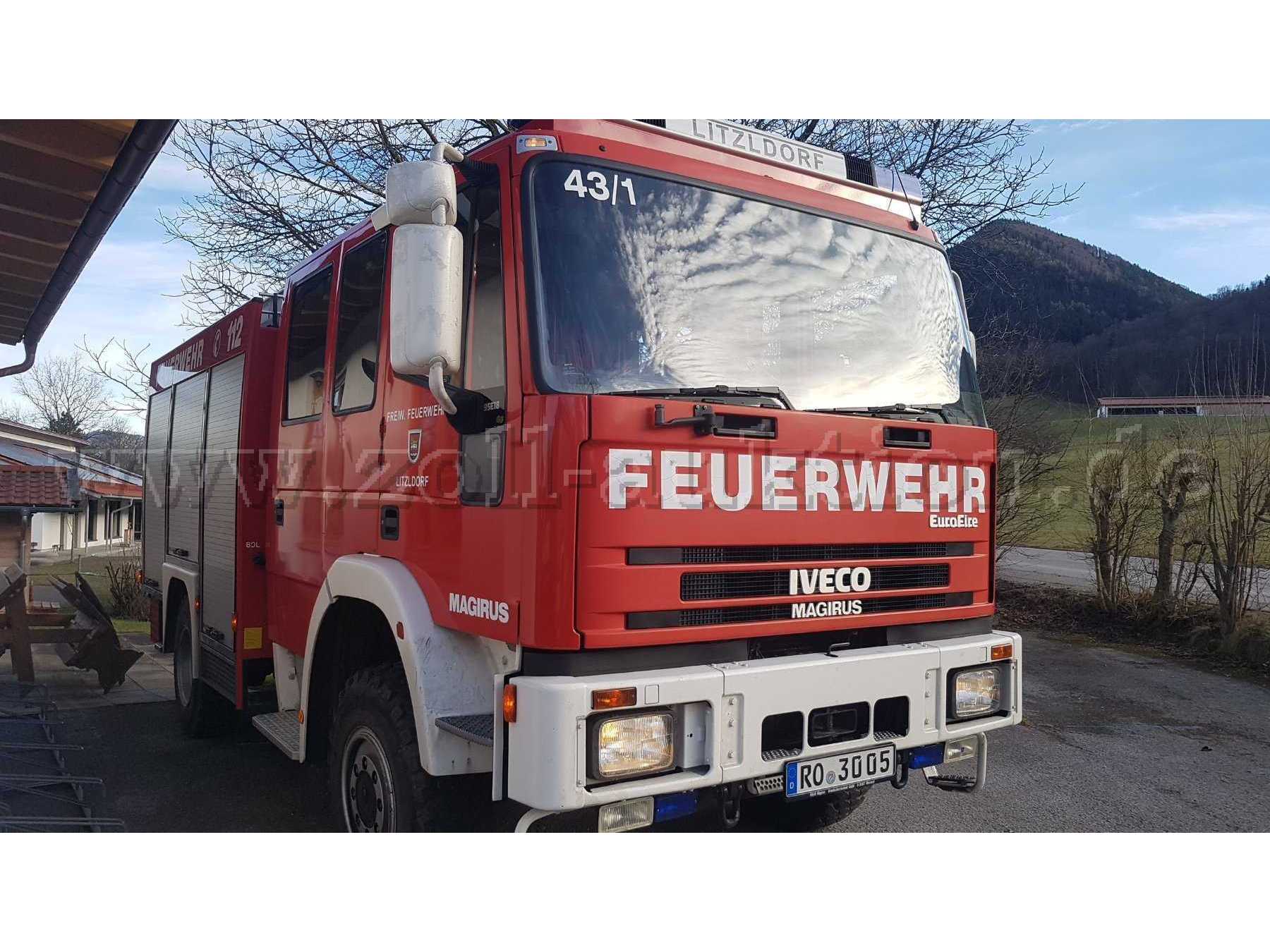 Bild 1 von vorne links