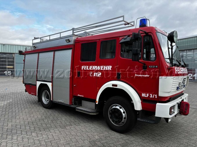1 brandweer / blusvoertuig LF 16-12 / Mercedes-Benz 1224 AF / Schlingmann – foto 5 – kavel bij Zoll-Auktion, Kamp-Lintfort