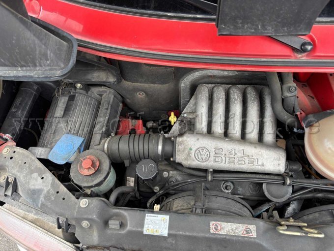1 Feuerwehr Mannschaftstransportwagen VW T4 Transporter 8 Sitzer – foto 15 – kavel bij Zoll-Auktion, Zell a. Main