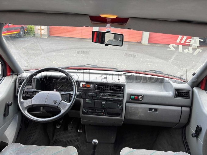 1 Feuerwehr Mannschaftstransportwagen VW T4 Transporter 8 Sitzer – foto 8 – kavel bij Zoll-Auktion, Zell a. Main