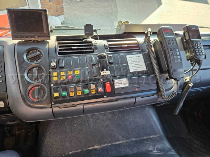 1 Feuerwehr Rüstwagen Mercedes Atego 1325/Schlingmann – foto 5 – kavel bij Zoll-Auktion, Emsdetten