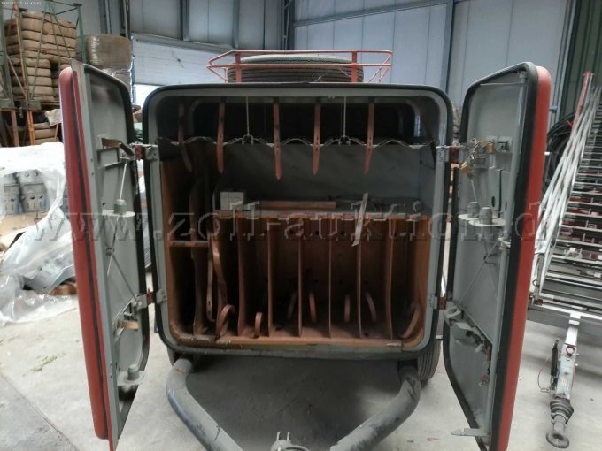 1 tweedehands brandweeraanhangwagen (fabrikant: VEB Feuerlöschgerätewerk Görlitz) – foto 6 – kavel bij Zoll-Auktion, Belgern