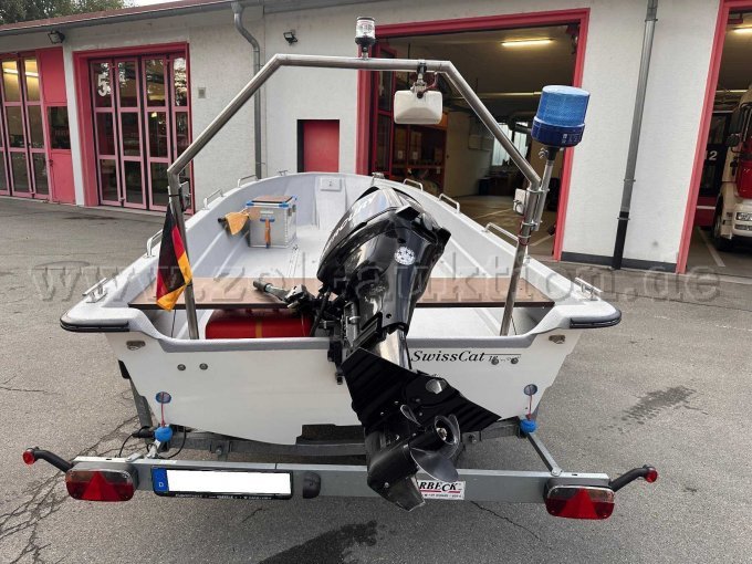 Heckansicht mit Motor