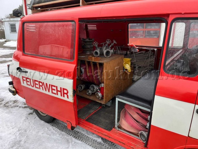 Inneraum hinten (ohne Beladung) B1000