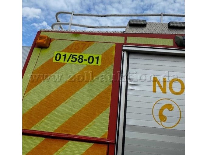 Dachreling verbogen + Heckrollo eingedrückt