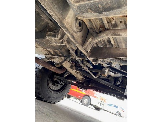 1 brandweerwagen Daimler-Benz Unimog U1300 L // reddingsvoertuig – foto 19 – kavel bij Zoll-Auktion, Worms