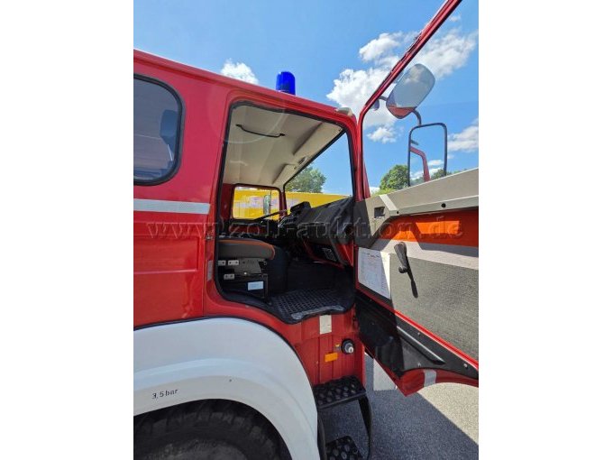 Fahrerkabine Ansicht 2