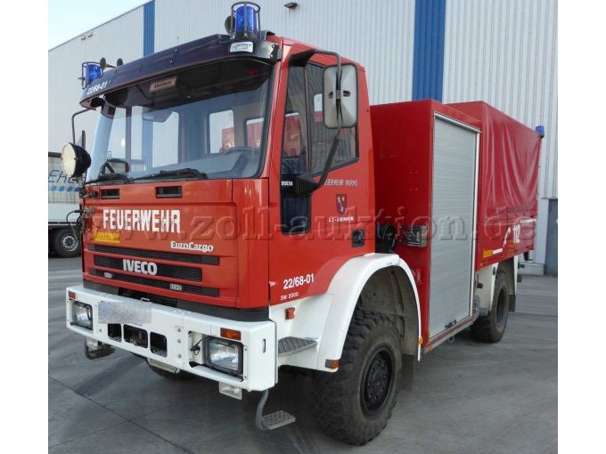 1 Feuerwehrfahrzeug Iveco FF95E18W // Schlauchwagen – kavel bij Zoll-Auktion, Worms