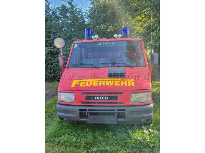 1 Feuerwehrfahrzeug Iveco Turbo Daily 49-10 (TSF-W) – foto 4 – kavel bij Zoll-Auktion, Westoverledingen