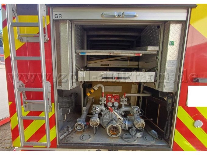 1 Feuerwehrfahrzeug Löschfahrzeug 8/6 auf Daimler Benz 814 D – foto 5 – kavel bij Zoll-Auktion, Limburg