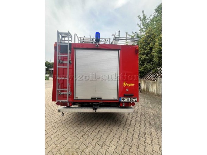 1 brandweerwagen – blusvoertuig 8/6 Mercedes-Benz 814 F – foto 3 – kavel bij Zoll-Auktion, Tiefenbronn