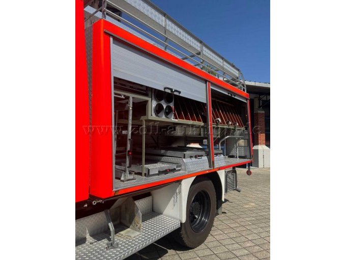 1 Feuerwehrfahrzeug LF 16-TS – Daimler-Benz 1222AF / Ziegler TÜV bis 04/2027 – foto 8 – kavel bij Zoll-Auktion, Künzelsau