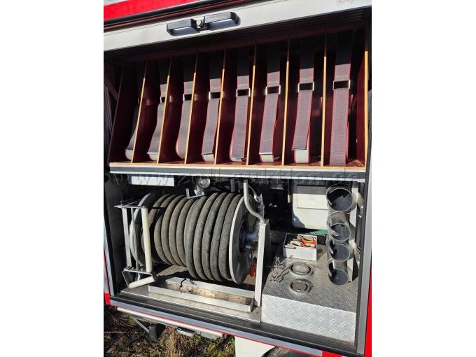 Detail Fahrzeug hinten links