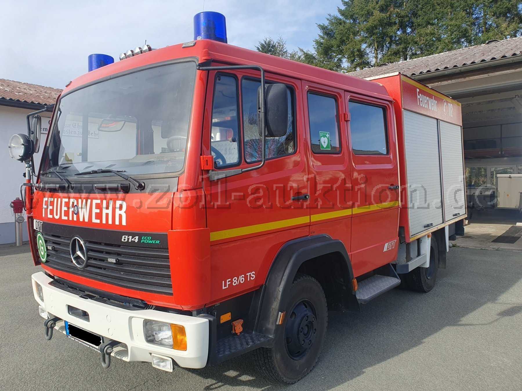 1 wóz strażacki Mercedes-Benz LF 8/6 Diesel 814 F