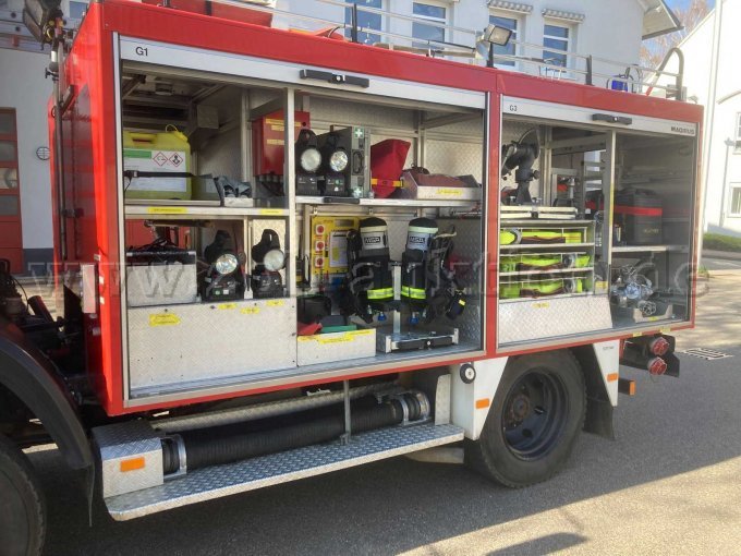 Geräteraum Fahre-Seite