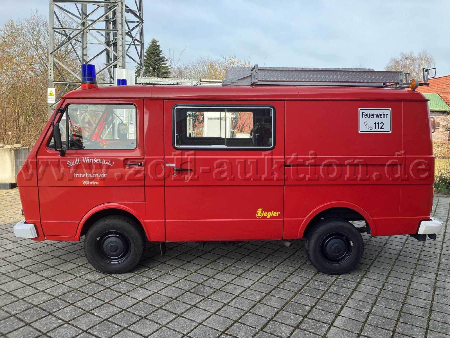 linke Fahrzeugseite
