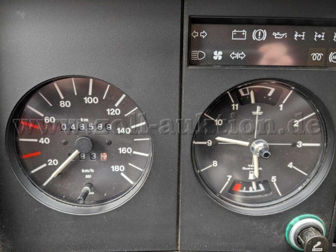 Instrumententafel / km-Stand