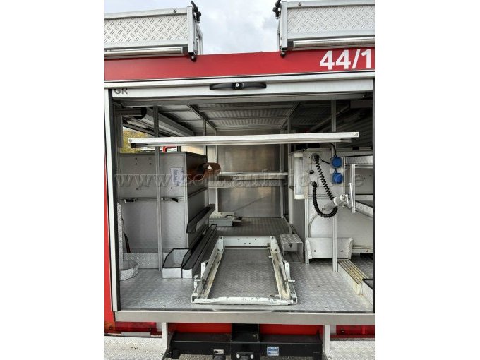1 Feuerwehrfahrzeug Volkswagen LT Doppelkabine Pritschenwagen mit Wertgutachten – foto 11 – kavel bij Zoll-Auktion, Cham