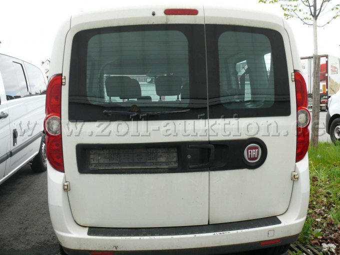 Fiat Doblo Cargo, Rückansicht