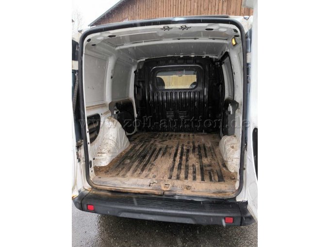 Hinterer Bereich offen