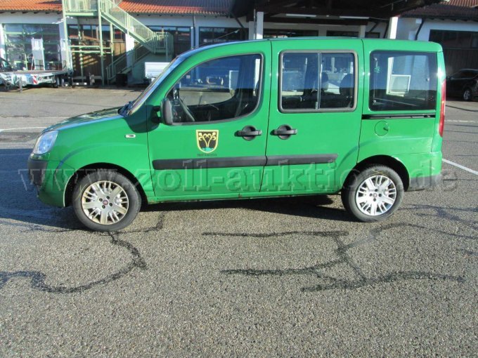 Fiat Doblo - links