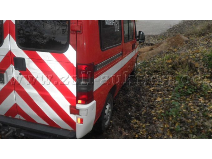 hinten rechts + Seite