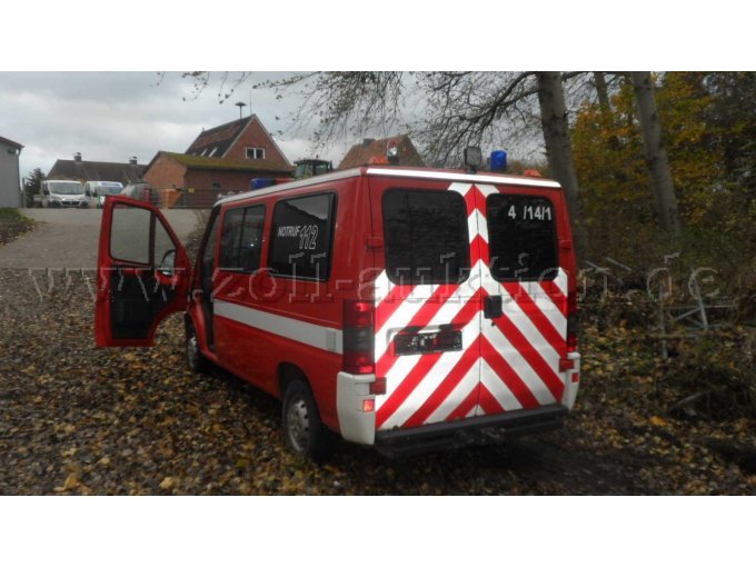 Rückansicht + linke Seite