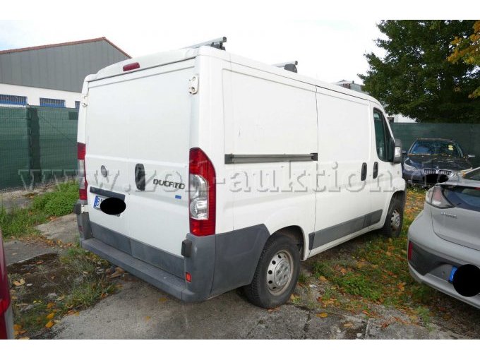 1 Fiat Ducato 100 Multijet Kasten / Unfall- & Bastlerfahrzeug – foto 4 – kavel bij Zoll-Auktion, Wandlitz