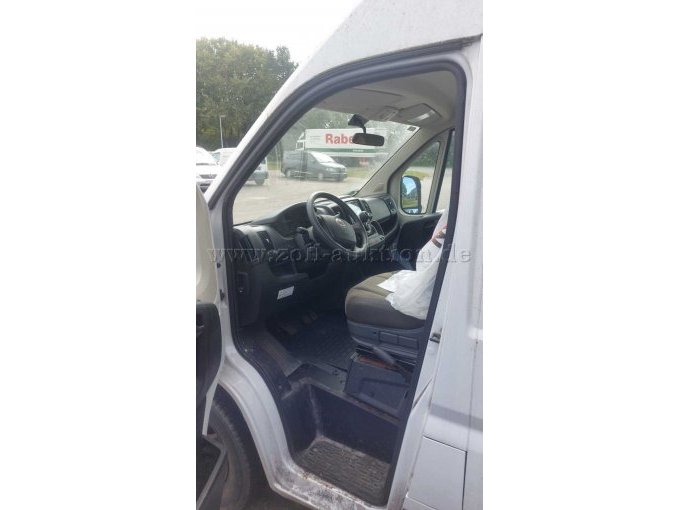 Innenraum Fahrerseite