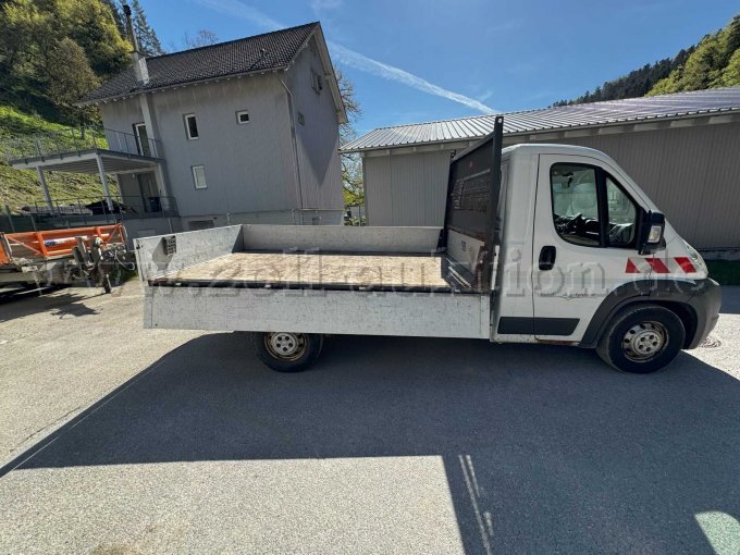 Pritsche 1 Seite offen