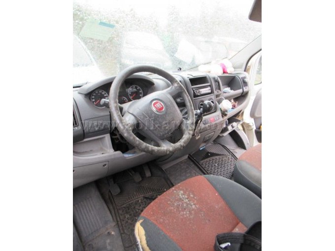 Innenraum Fahrerseite