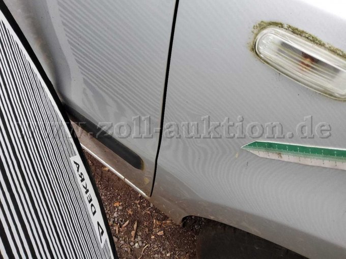 Schrammen und Dellen